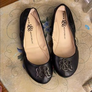 Women’s shoes